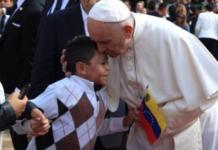 Murió Yalik, el joven con «piel de mariposa» que recientemente le entregó una carta al Papa