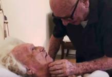 La romántica despedida de un anciano a su esposa tras 73 años de felicidad
