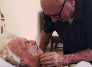 La romántica despedida de un anciano a su esposa tras 73 años de felicidad