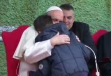 El Papa le responde a un niño que le preguntó si su papá estaba en el cielo aunque era ateo