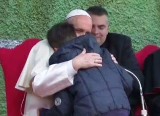 El Papa le responde a un niño que le preguntó si su papá estaba en el cielo aunque era ateo