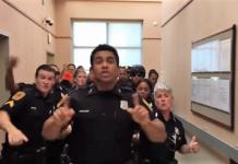 Un departamento de policía acepta un reto y causa furor al bailar «Uptown Funk»