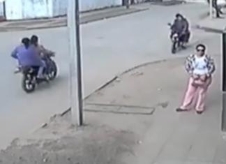 Una astuta mujer no permite que los 2 ladrones que la asaltaron se llevaran su bolso