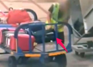 Sorprenden «in fraganti» a un maletero robando del equipaje de un pasajero en un aeropuerto
