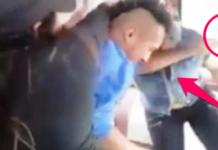Subió a robar el autobús donde viajaba su mamá y ella con chancla en mano le dio su merecido
