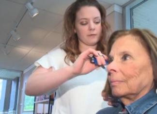 Una peluquera descubre en el cabello de su cliente una alarmante y peligrosa señal